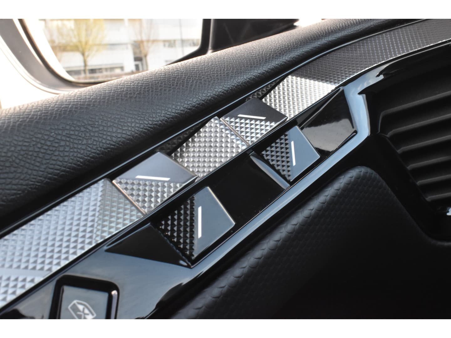 DS 4 PHEV 225 EAT8 Rivoli Automaat thumbnail 14