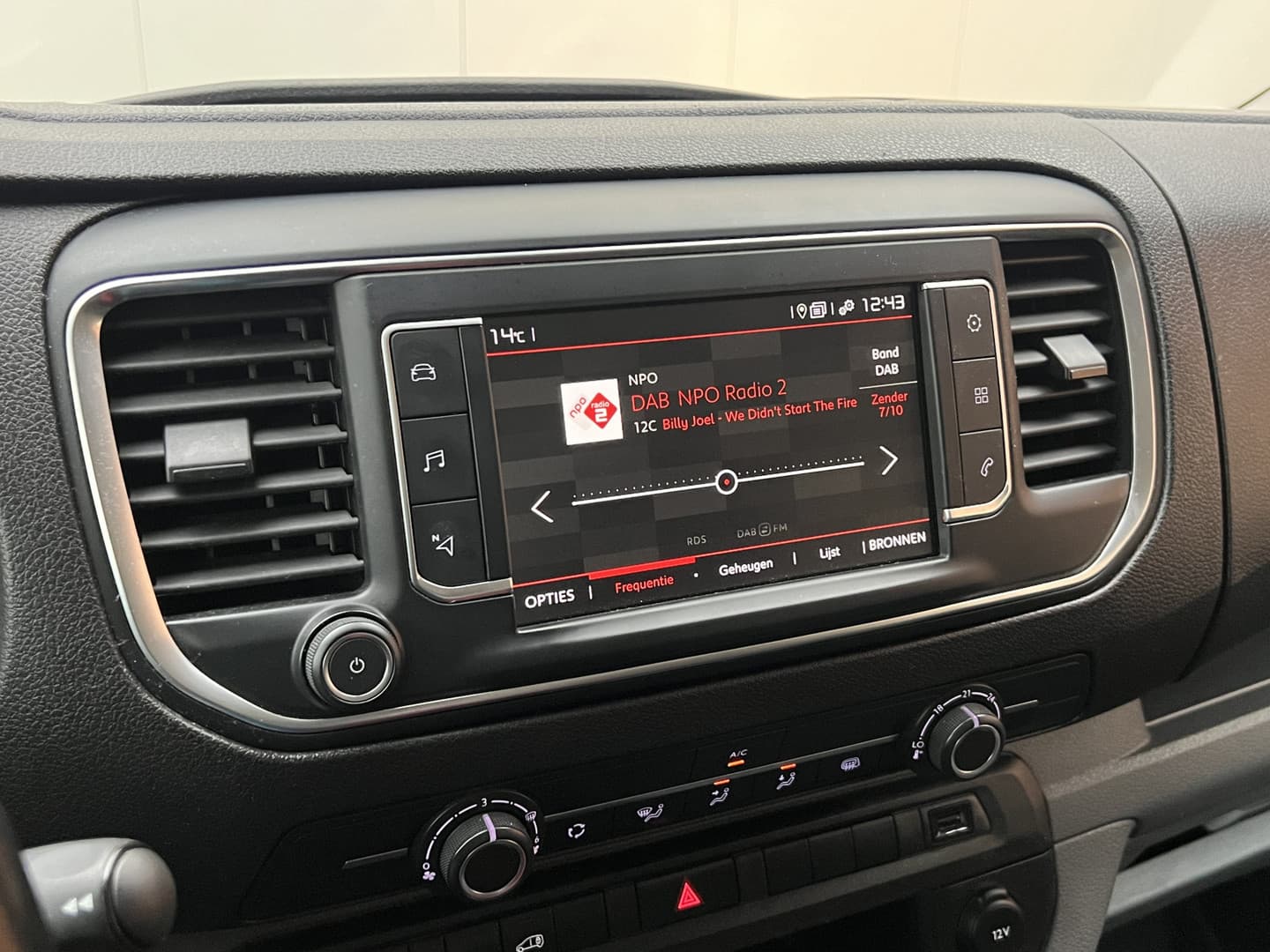 Citroën Jumpy BlueHDi 145 EAT8 Sport Edition thumbnail 10