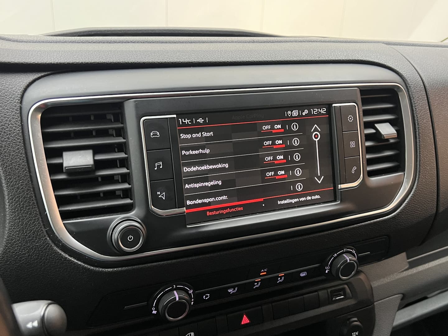 Citroën Jumpy BlueHDi 145 EAT8 Sport Edition thumbnail 14