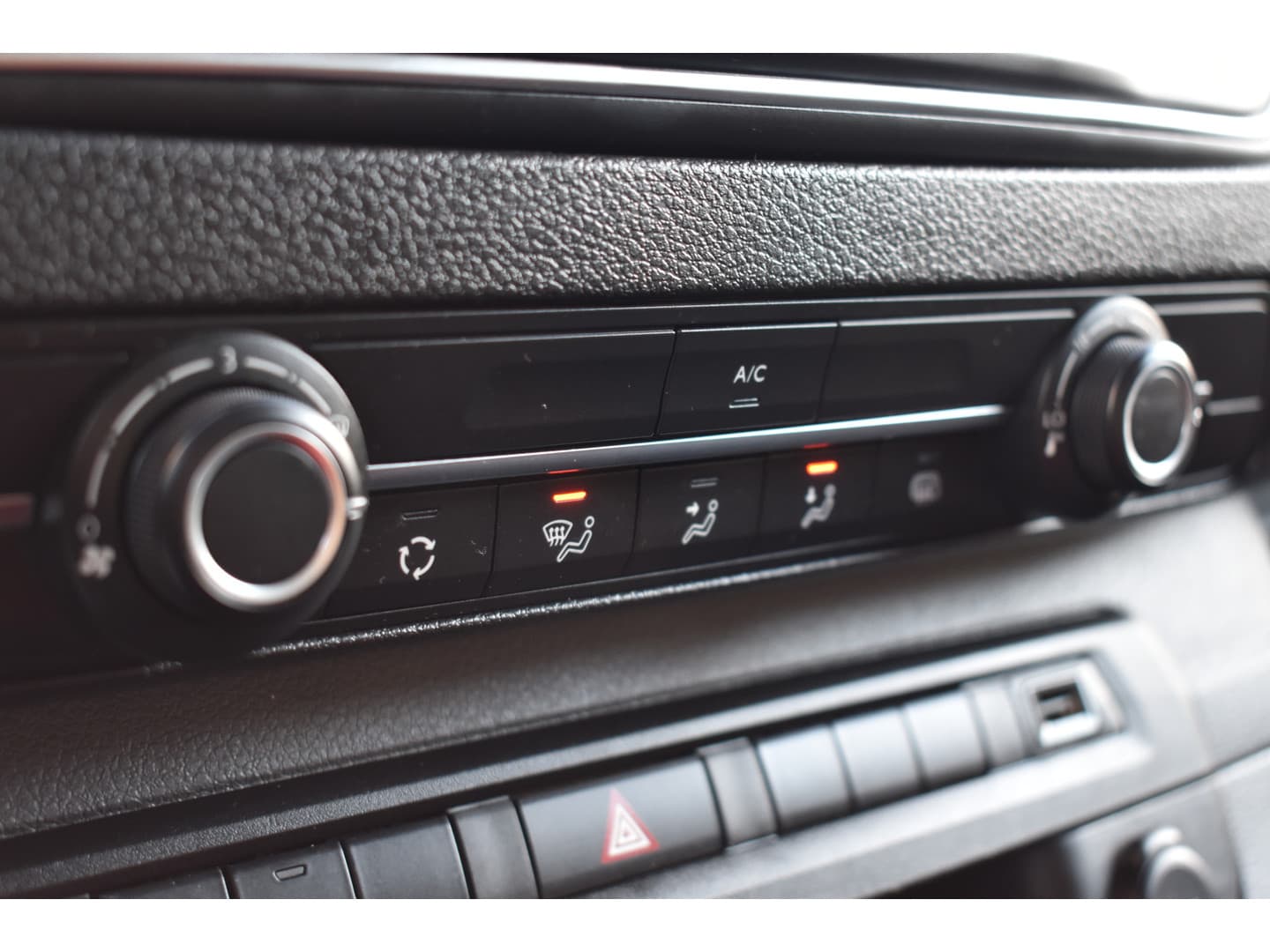 Citroën Jumpy BlueHDi 145 EAT8 Sport Edition thumbnail 15