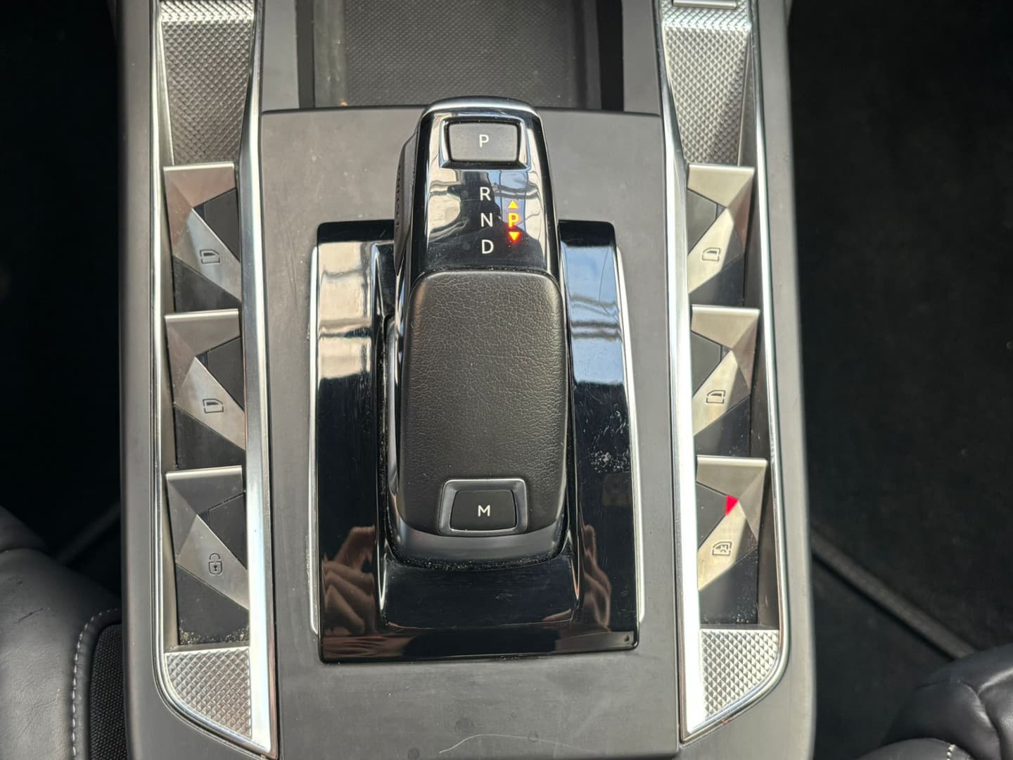 DS 3 Crossback PureTech 155 Rivoli thumbnail 13