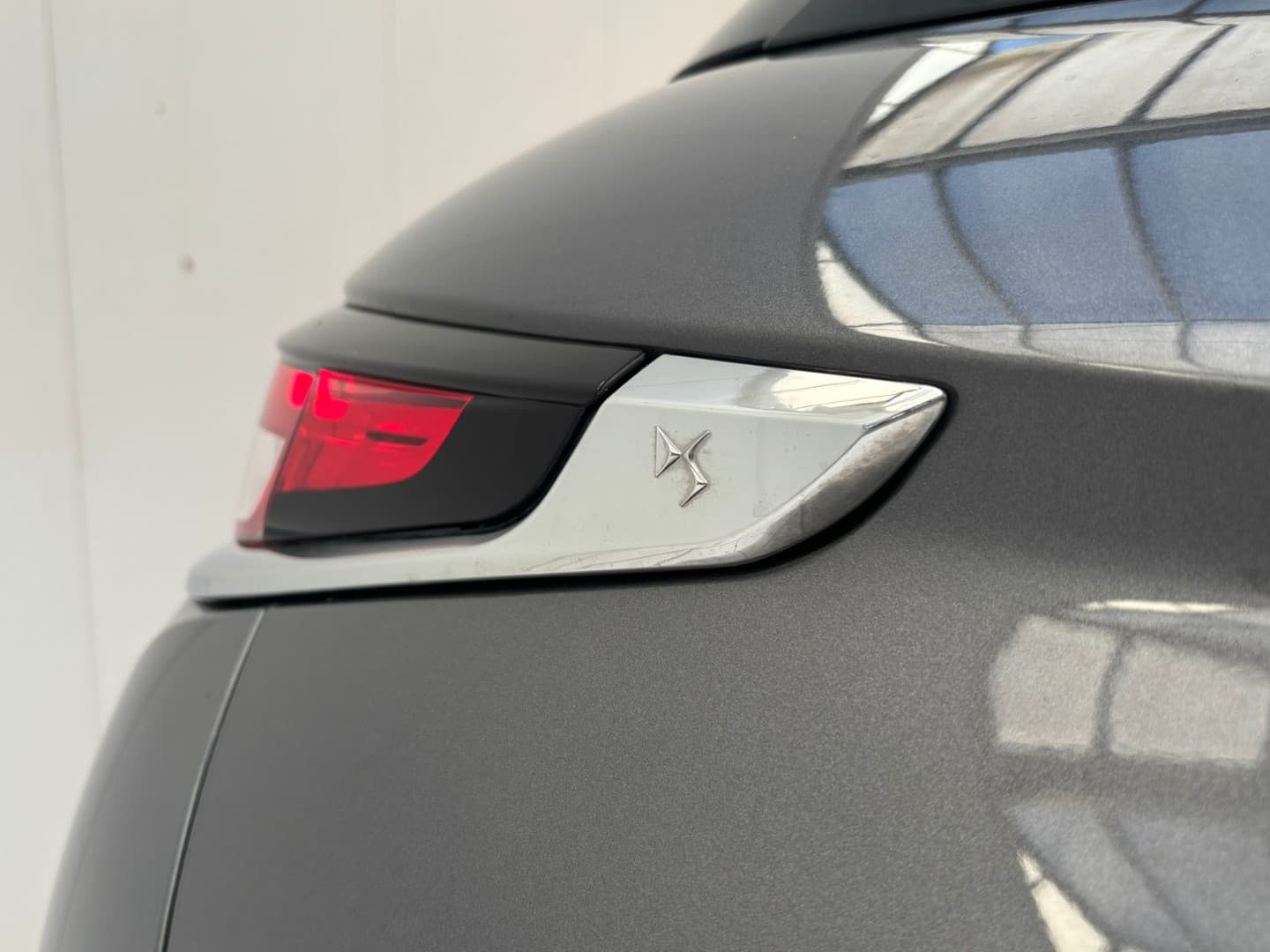 DS 3 Crossback PureTech 155 Rivoli thumbnail 19