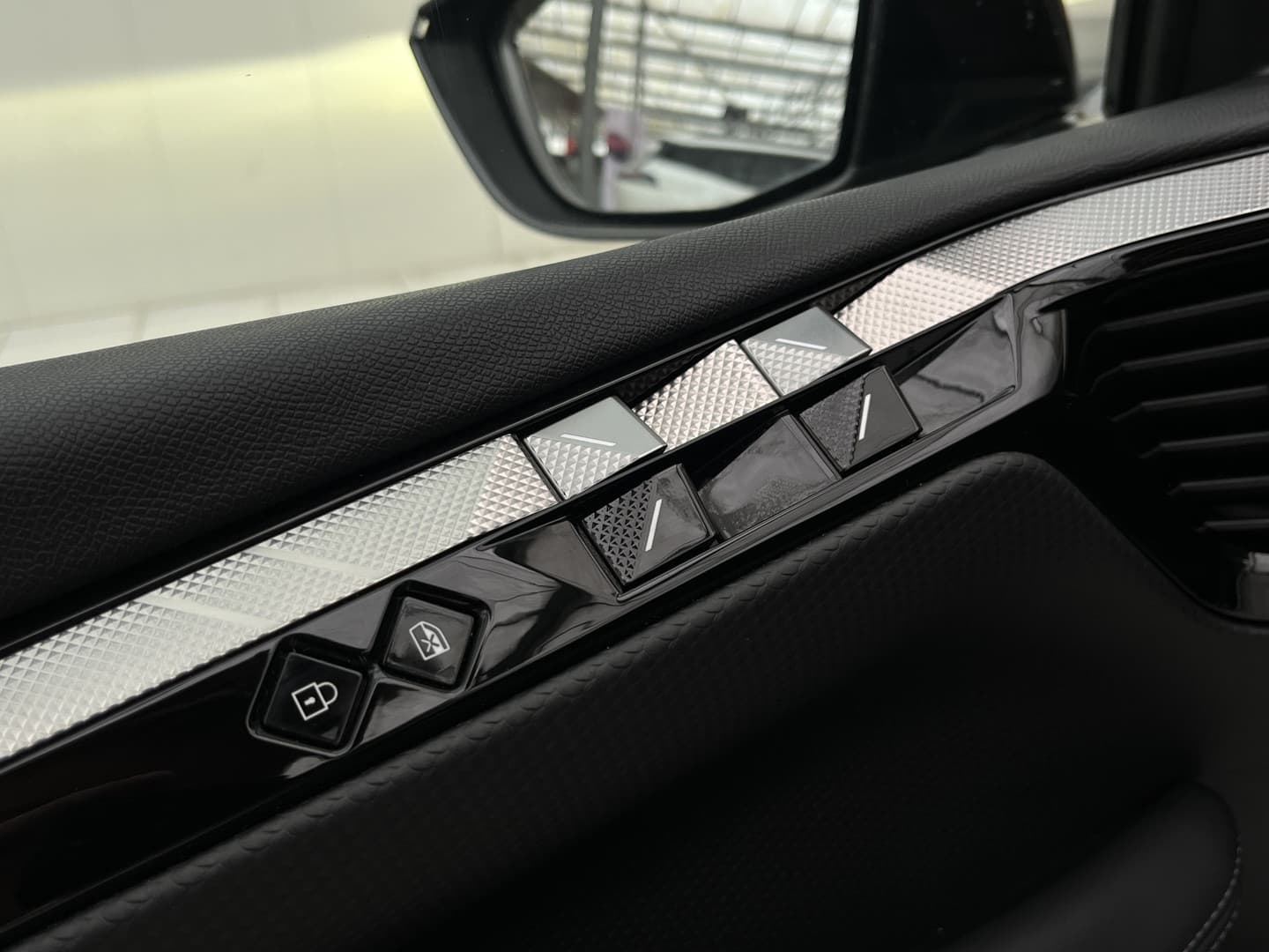 DS 4 E-Tense Rivoli thumbnail 24