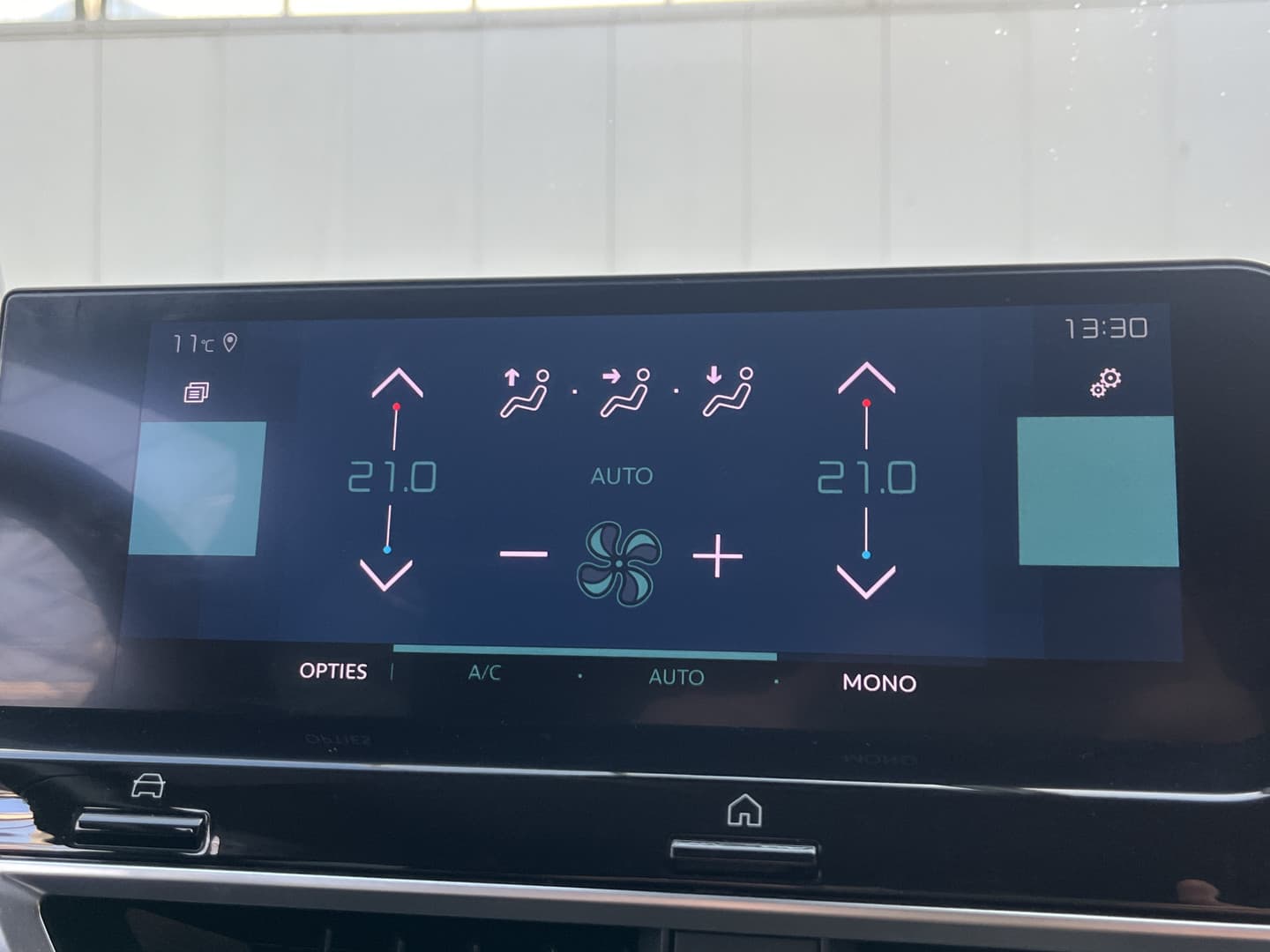 Citroën Ë-C4 So Black 50 kWh thumbnail 15