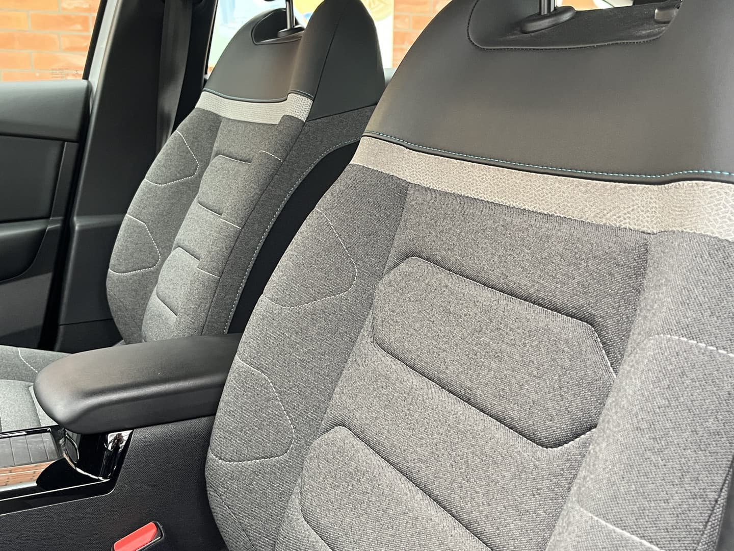 Citroën Ë-C4 Feel Edition 50 kWh thumbnail 26