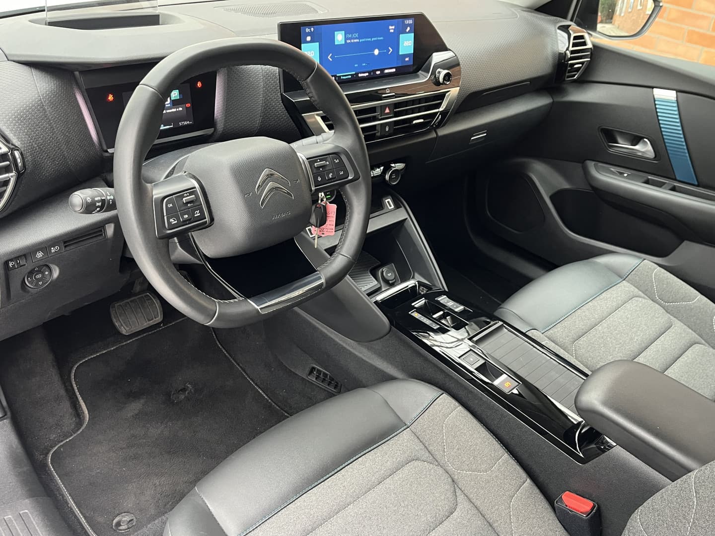 Citroën Ë-C4 Feel Edition 50 kWh thumbnail 3