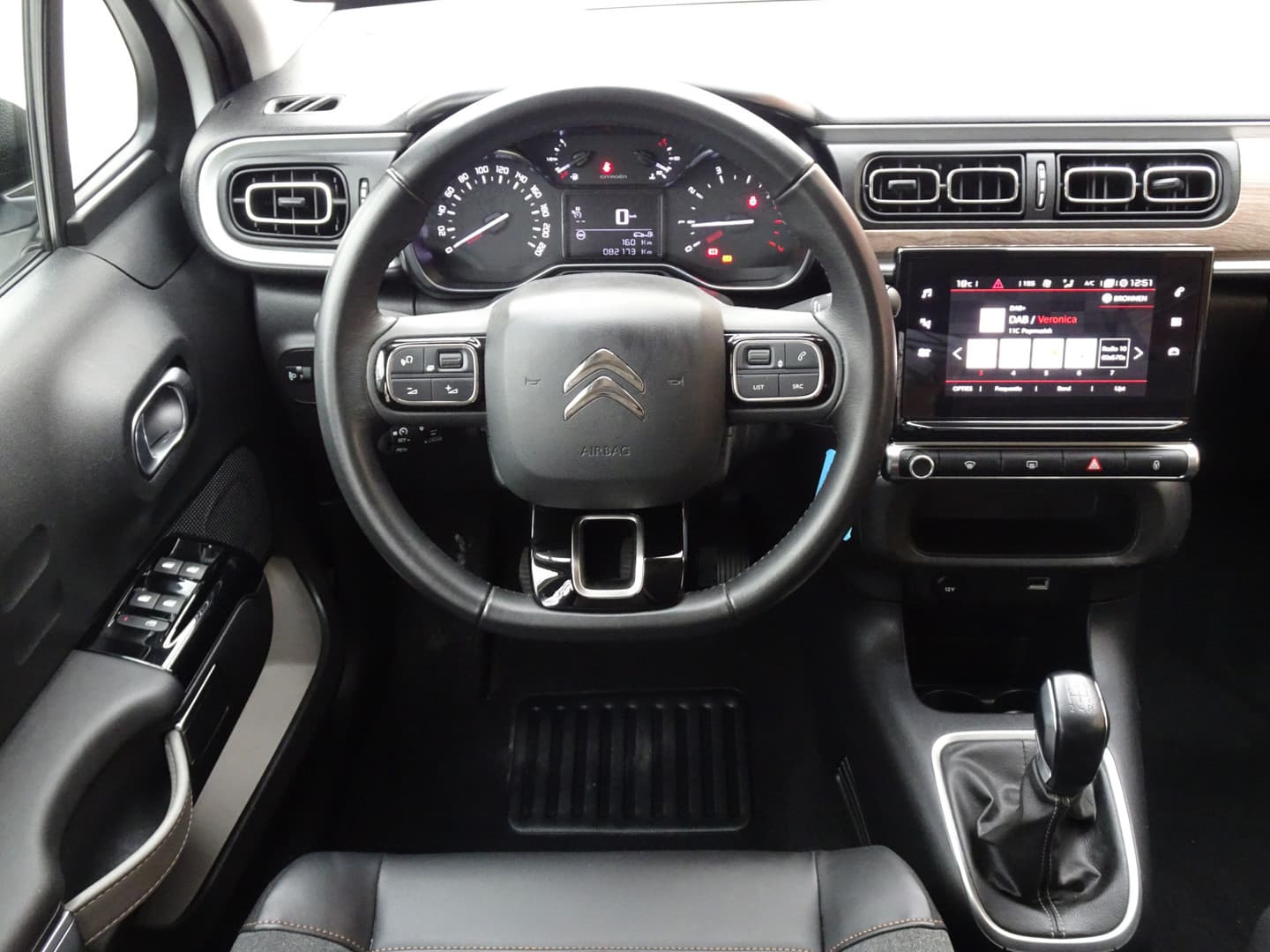 Citroën C3 PureTech S&S 83 Shine thumbnail 11