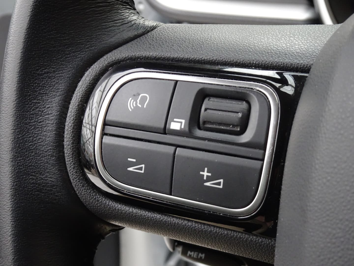 Citroën C3 PureTech S&S 83 Shine thumbnail 17