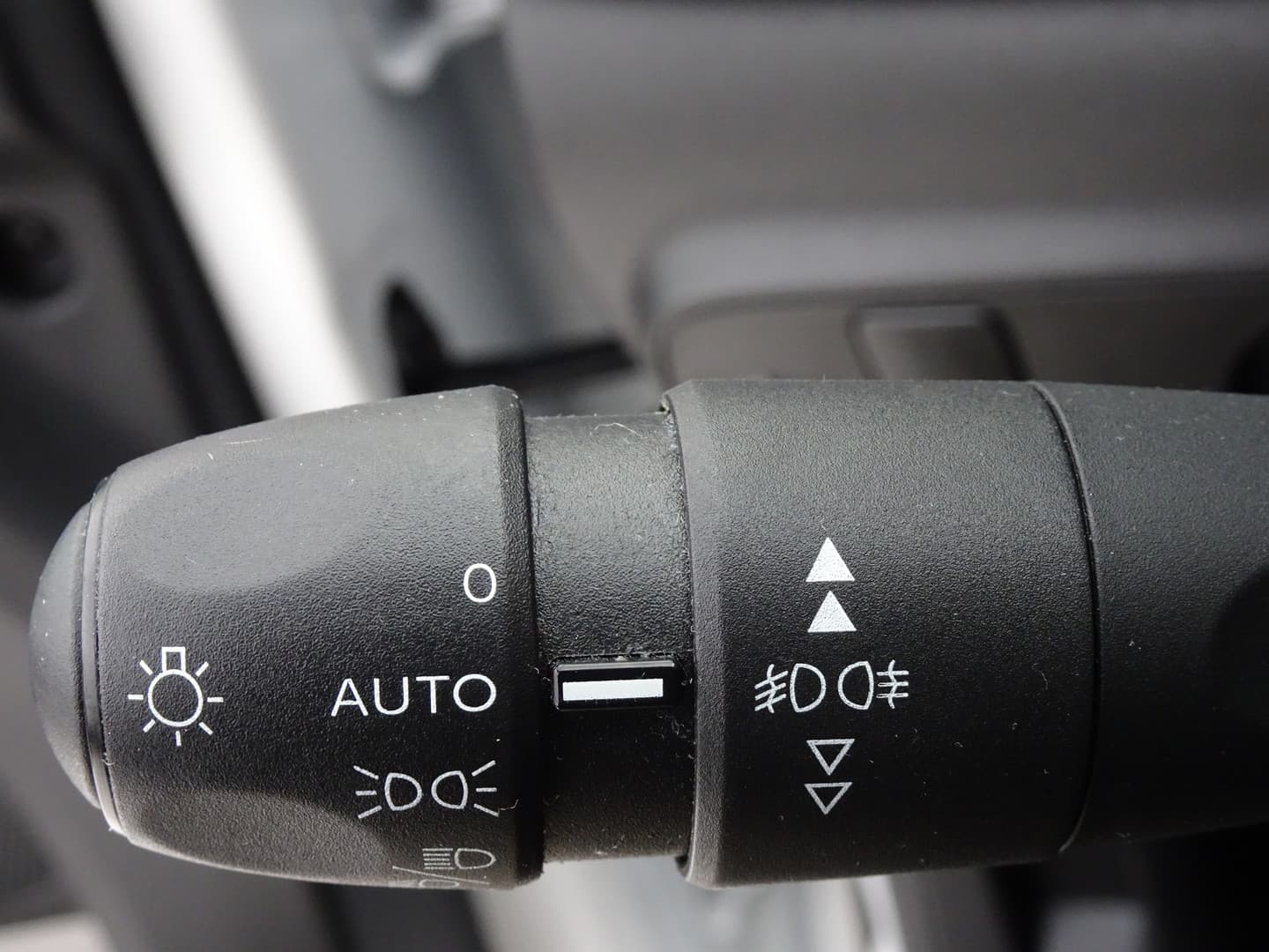 Citroën C3 PureTech S&S 83 Shine thumbnail 21