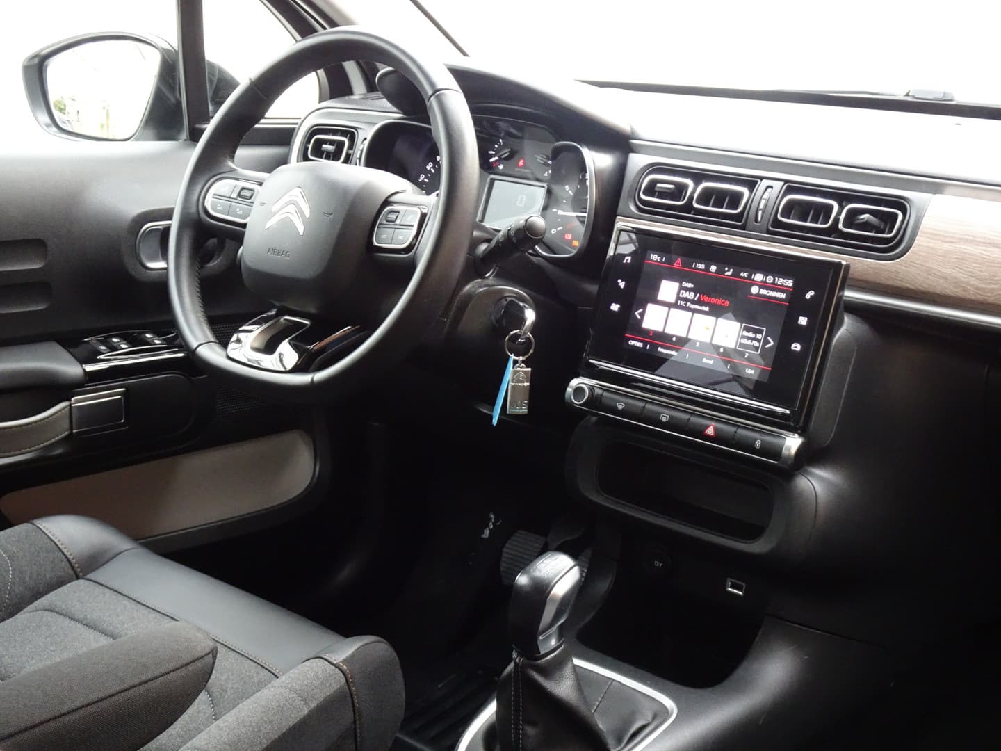 Citroën C3 PureTech S&S 83 Shine thumbnail 27