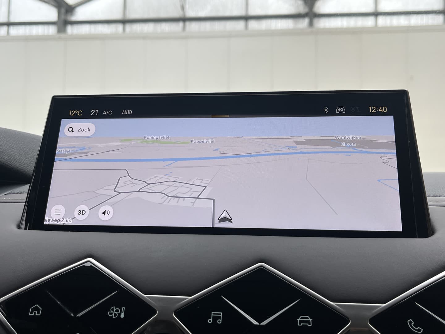 DS 3 E-Tense Antoine de saint Exupéry 54 kWh thumbnail 14