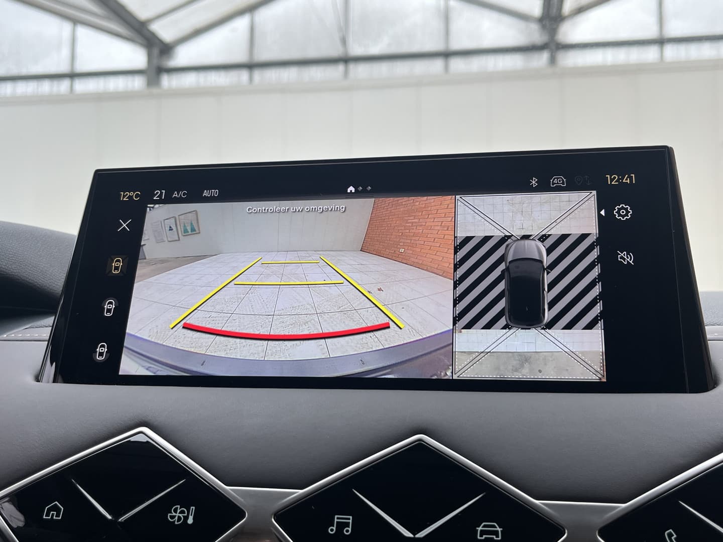 DS 3 E-Tense Antoine de saint Exupéry 54 kWh thumbnail 16