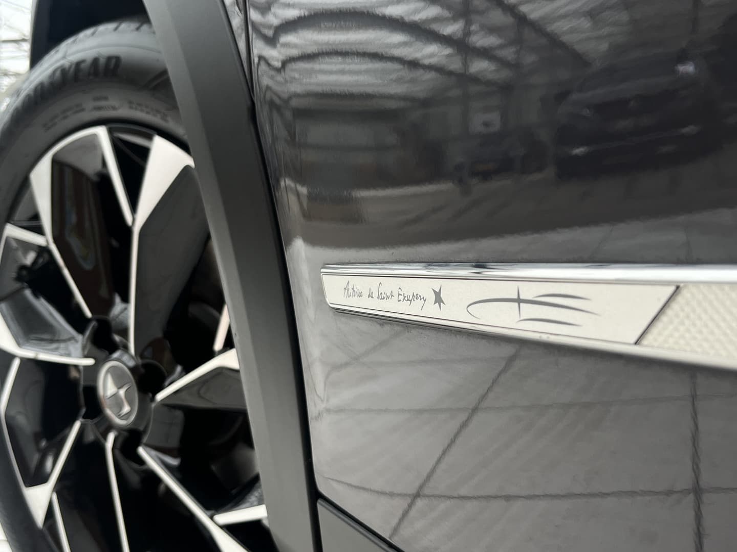 DS 3 E-Tense Antoine de saint Exupéry 54 kWh thumbnail 30