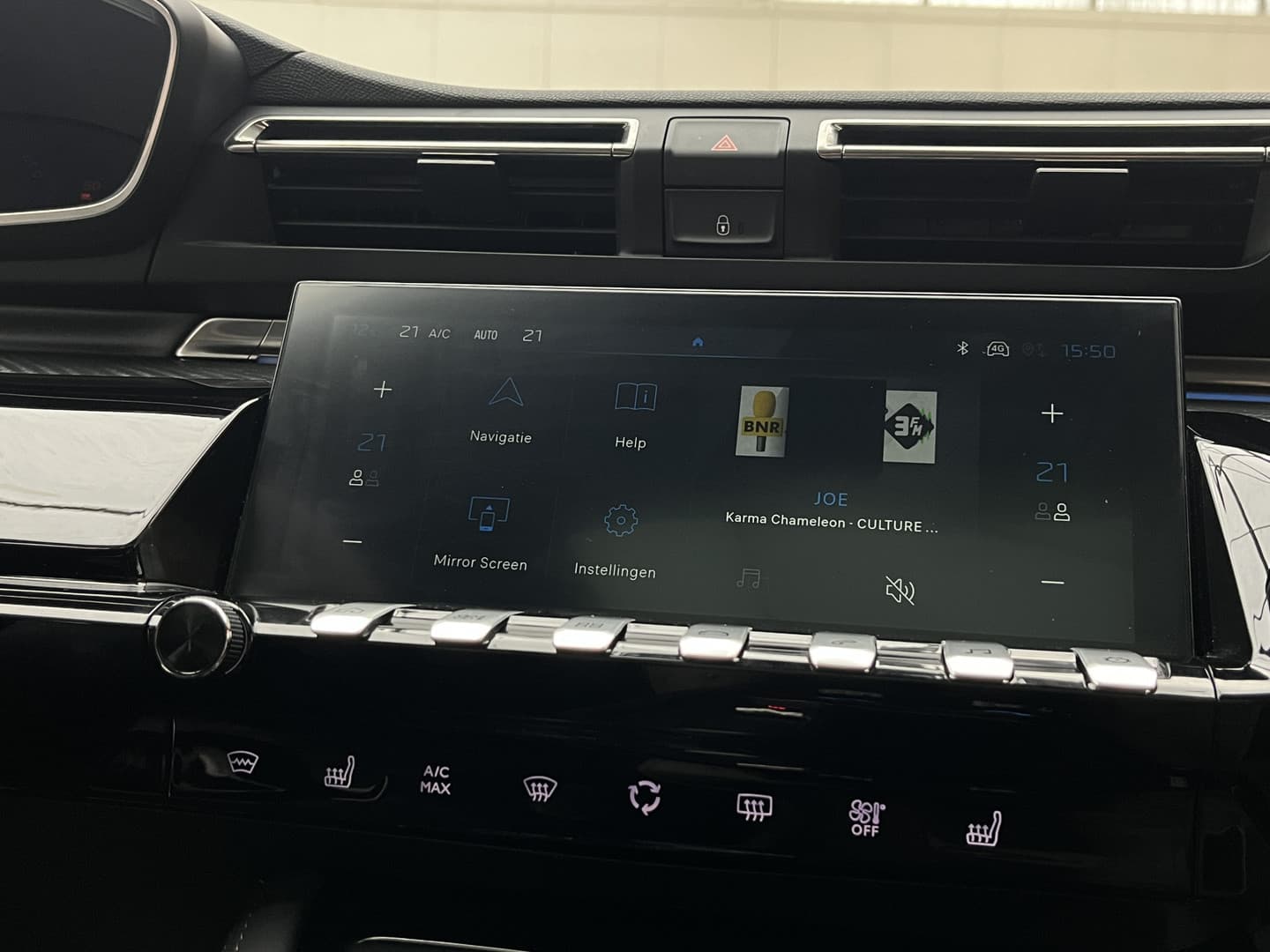 Peugeot 508 SW HYbrid 225 GT thumbnail 12