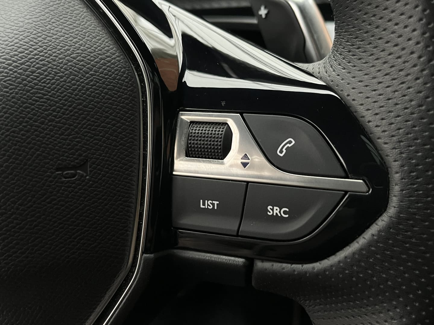 Peugeot 508 SW HYbrid 225 GT thumbnail 24