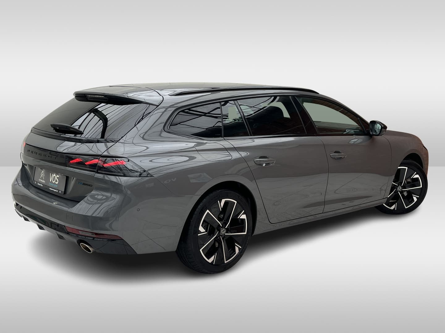 Peugeot 508 SW HYbrid 225 GT thumbnail 2