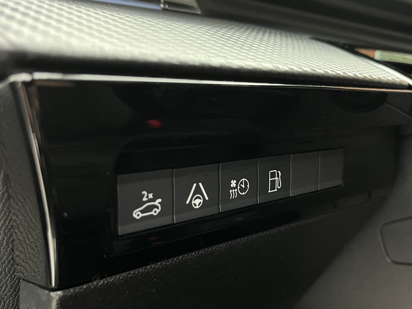 Peugeot 508 SW HYbrid 225 GT thumbnail 31