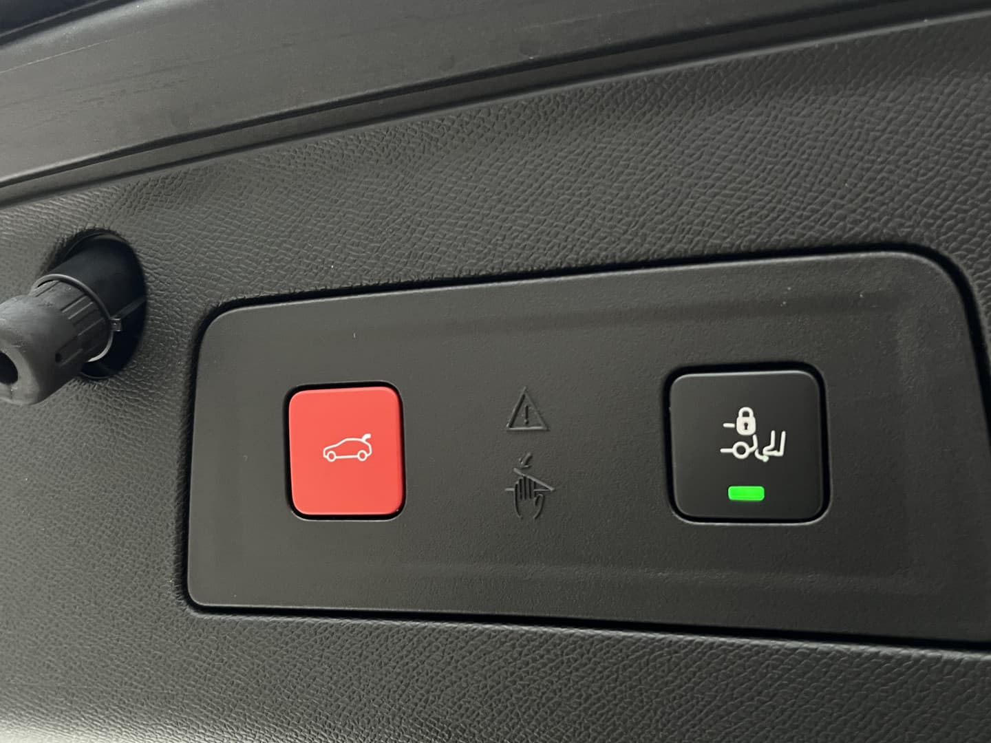 Peugeot 508 SW HYbrid 225 GT thumbnail 33