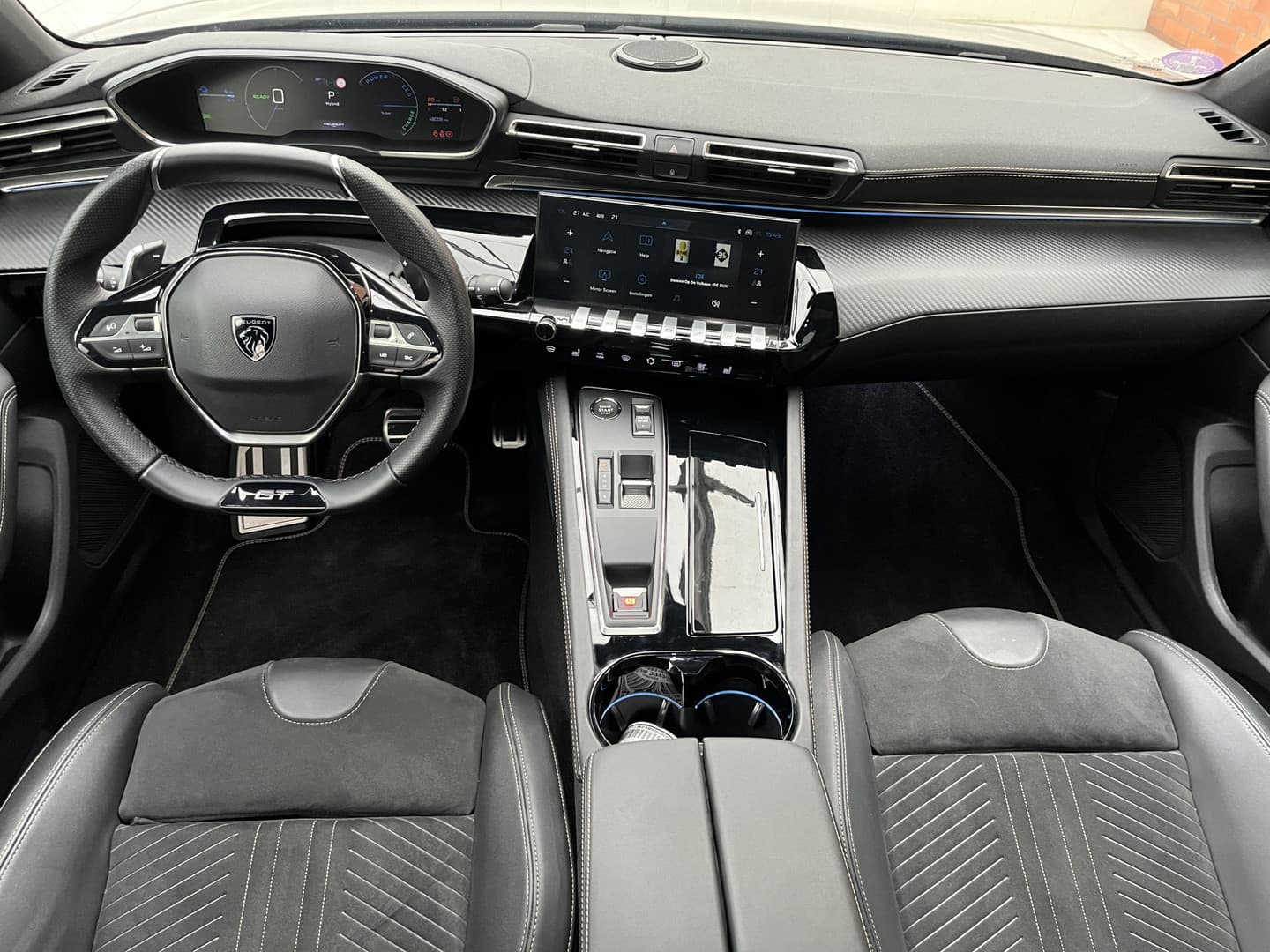 Peugeot 508 SW HYbrid 225 GT thumbnail 8