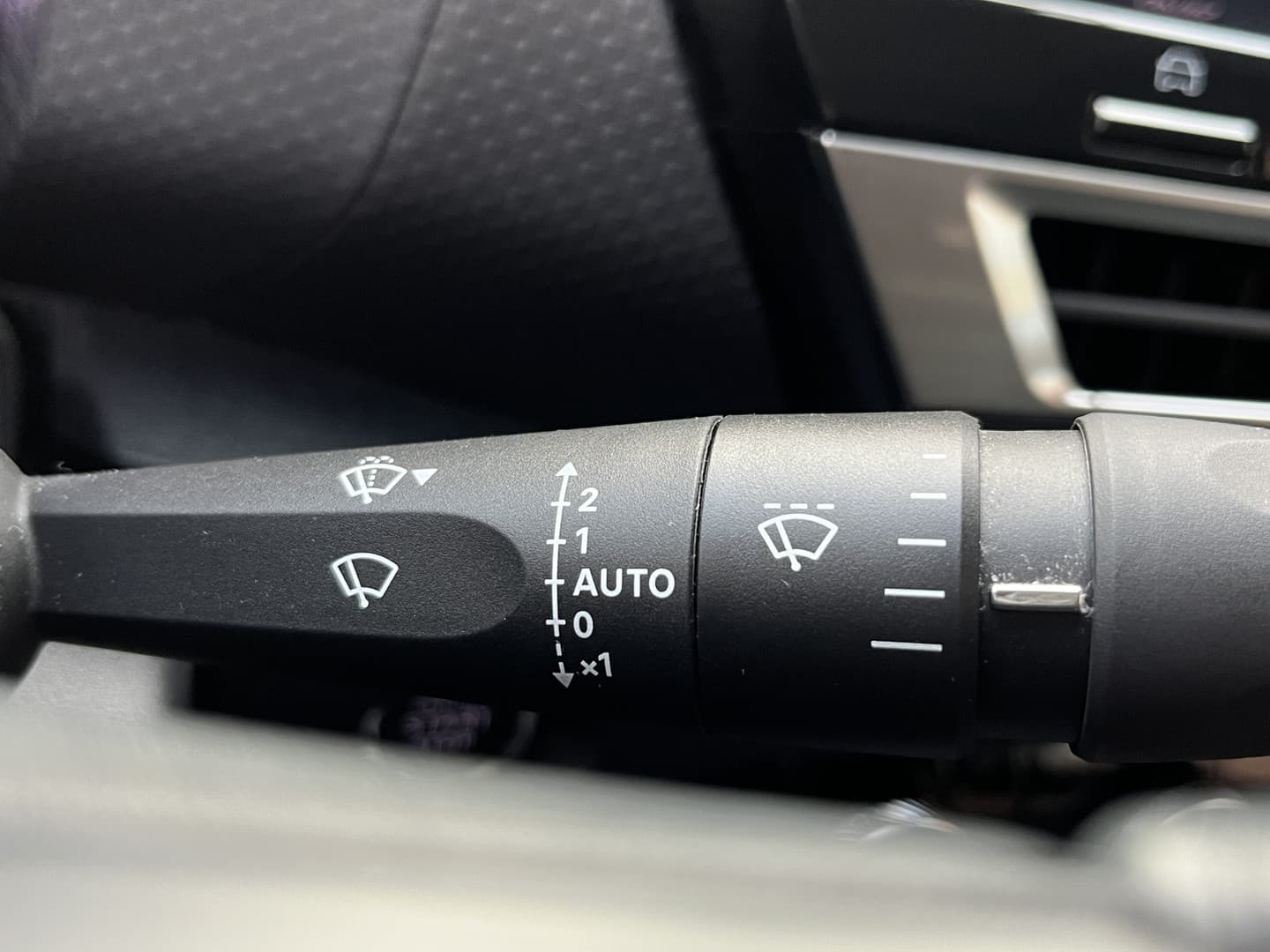 Citroën Ë-C4 Shine 50 kWh thumbnail 22