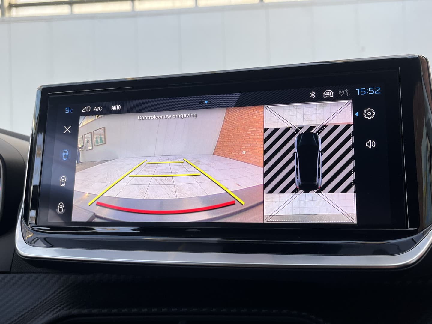 Peugeot 208 PureTech 100 Allure thumbnail 16