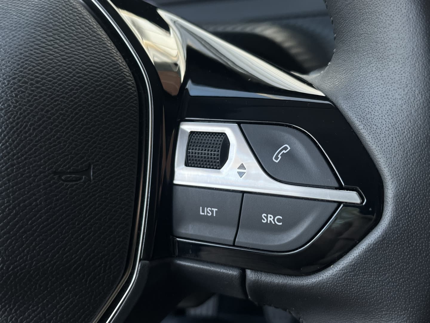 Peugeot 208 PureTech 100 Allure thumbnail 20