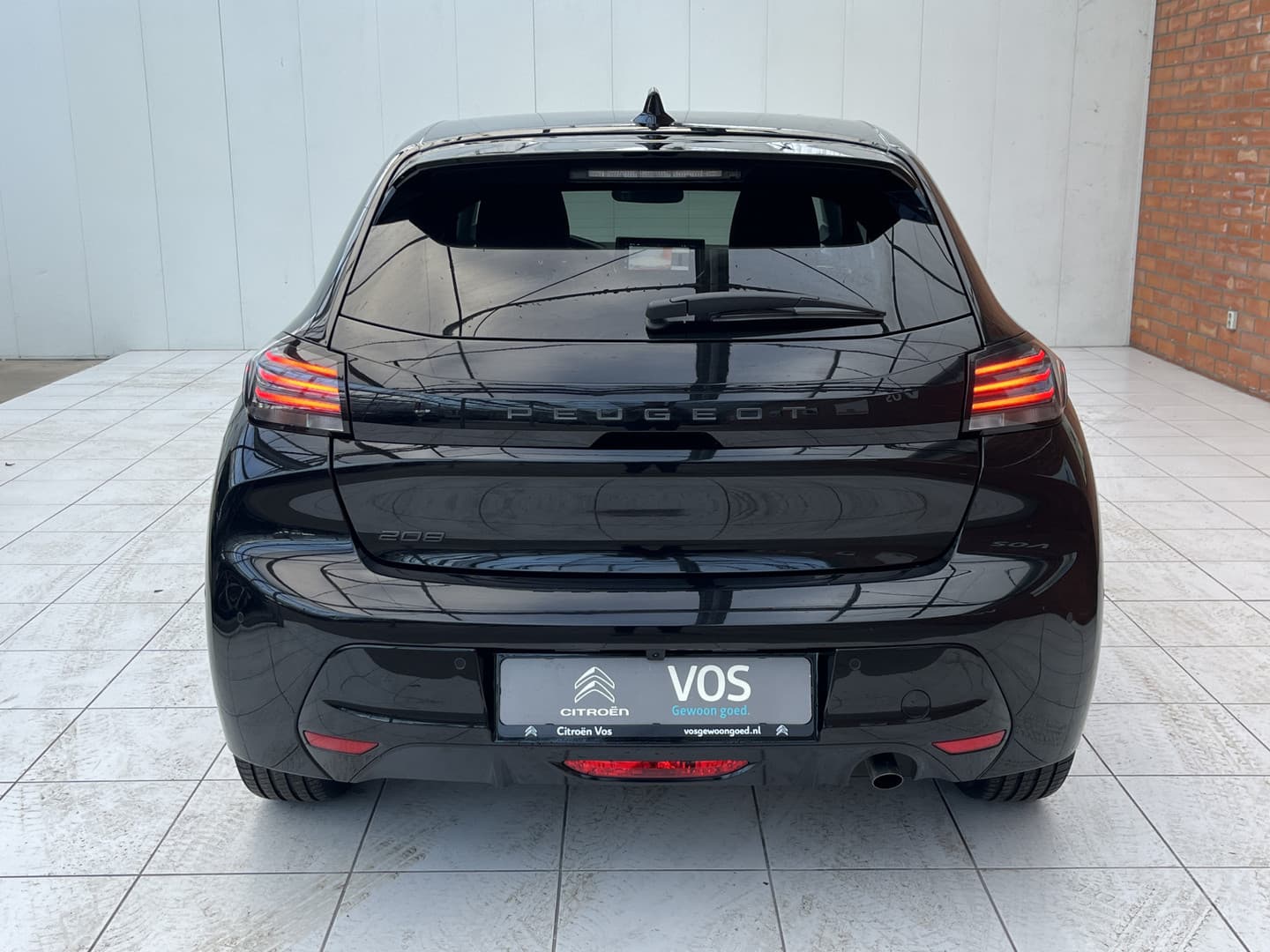 Peugeot 208 PureTech 100 Allure thumbnail 32