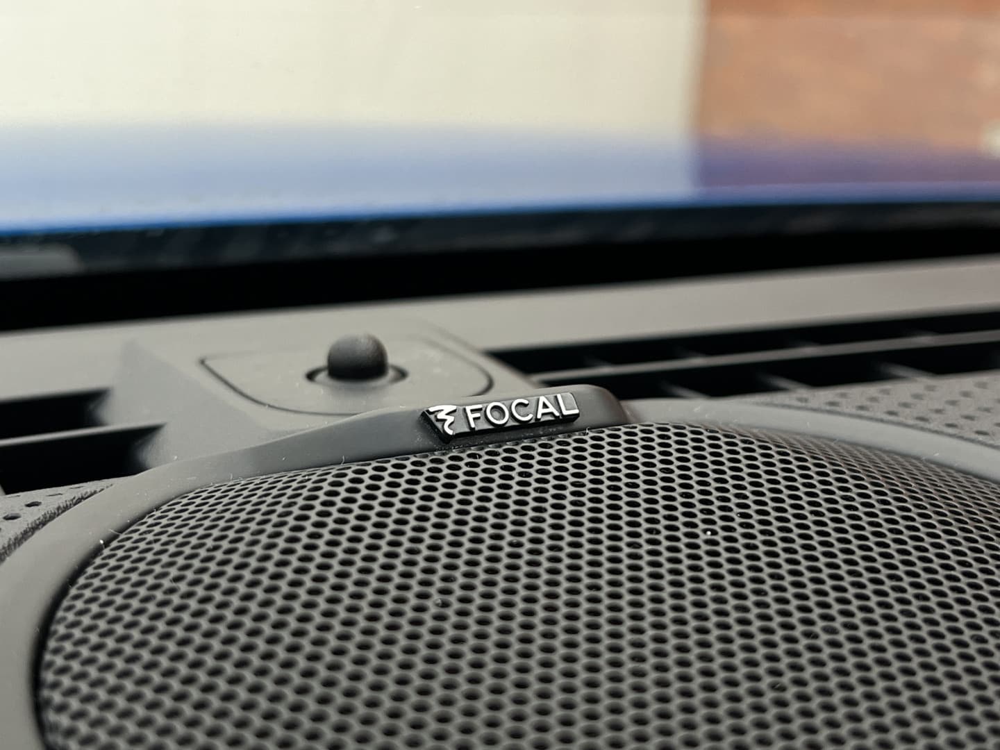 Peugeot 308 Plug-in Hybrid 225 GT thumbnail 23