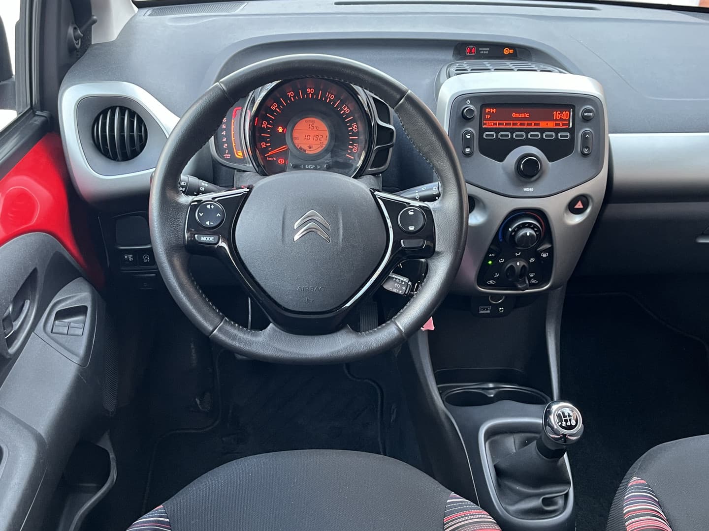 Citroën C1 70 e-VTi Fox Edition thumbnail 10