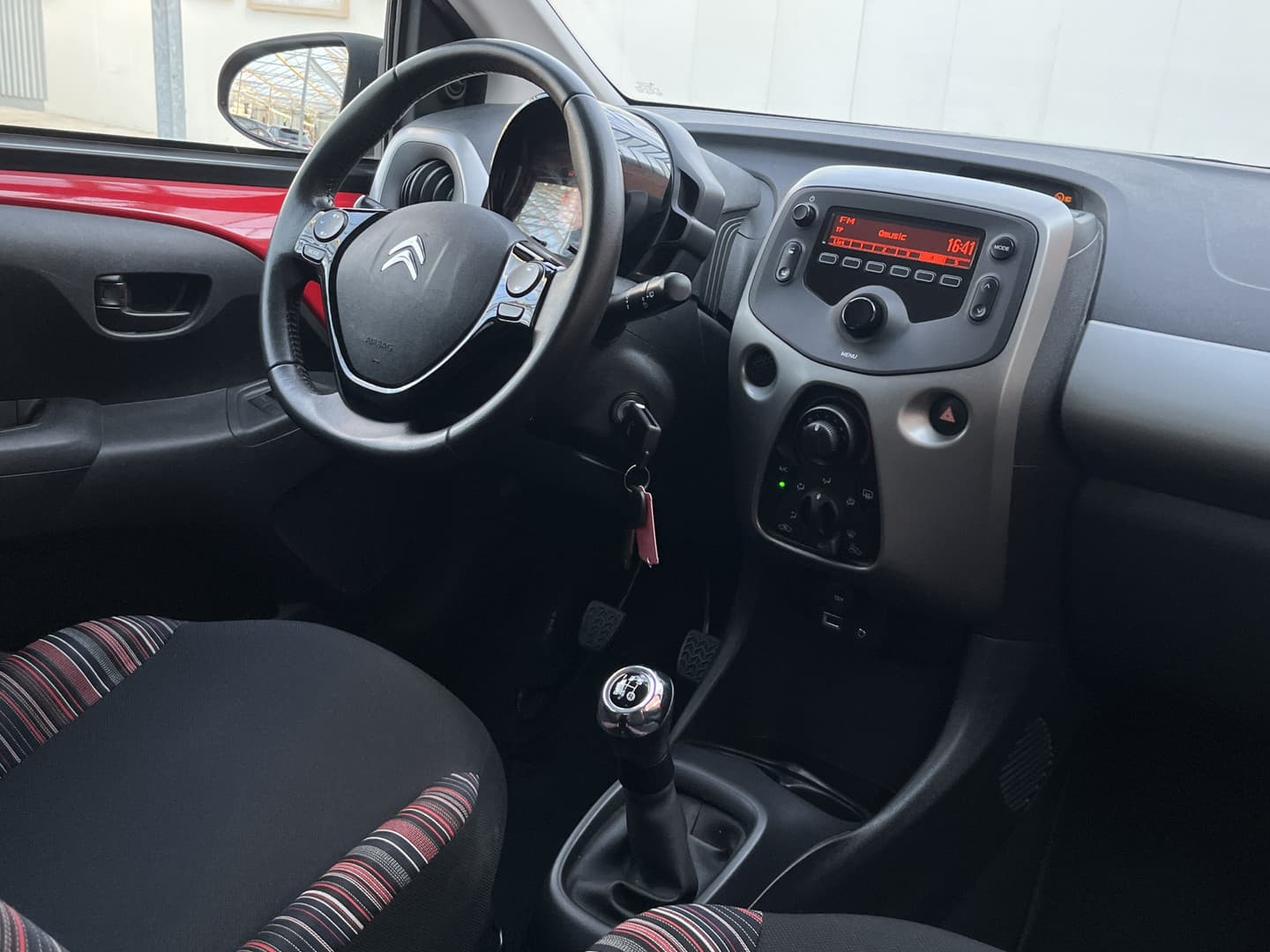 Citroën C1 70 e-VTi Fox Edition thumbnail 24