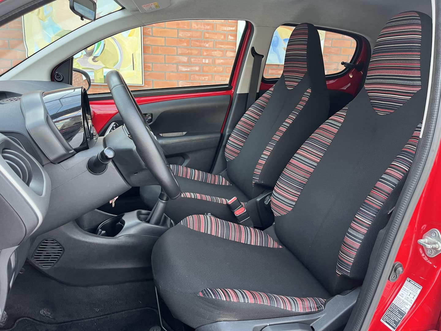 Citroën C1 70 e-VTi Fox Edition thumbnail 8