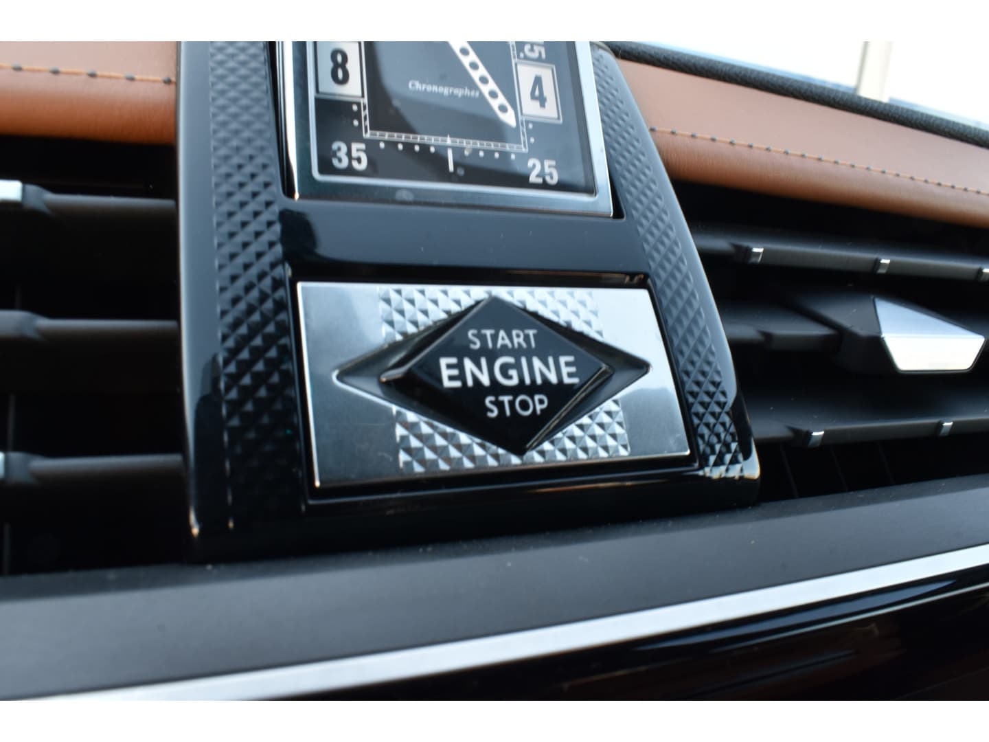 DS 7 Crossback E-Tense EAT8 300pk 4x4 Opera Panorama dak thumbnail 14