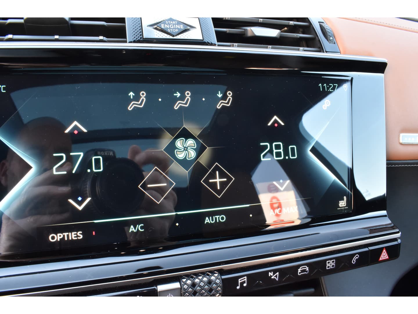 DS 7 Crossback E-Tense EAT8 300pk 4x4 Opera Panorama dak thumbnail 25