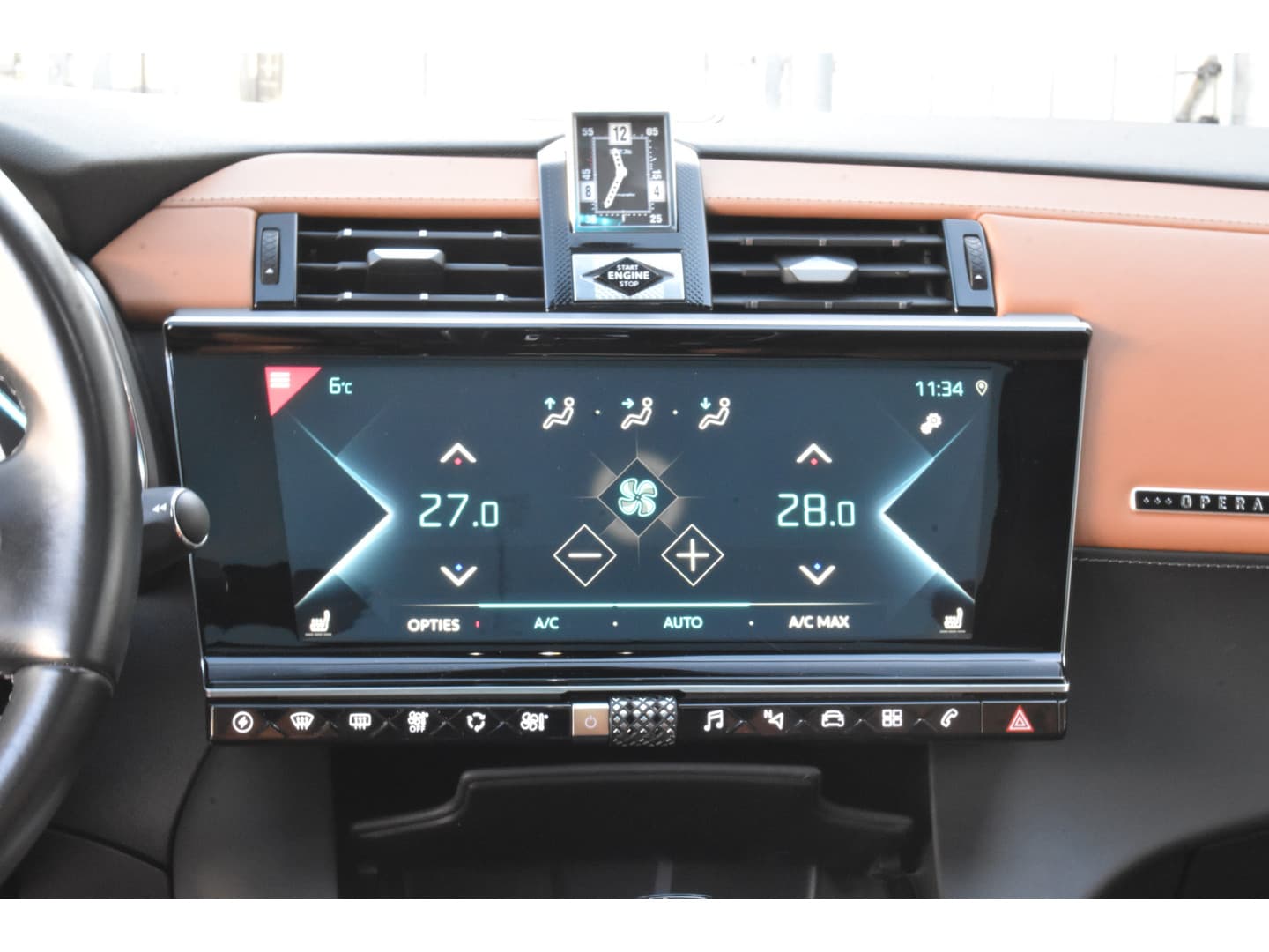 DS 7 Crossback E-Tense EAT8 300pk 4x4 Opera Panorama dak thumbnail 38