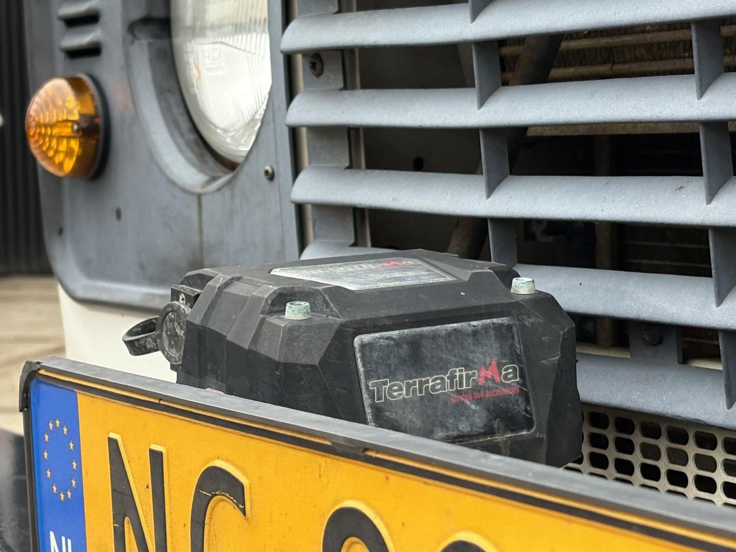 Land Rover Defender 2.5 TD5 110 SAFARI thumbnail 4