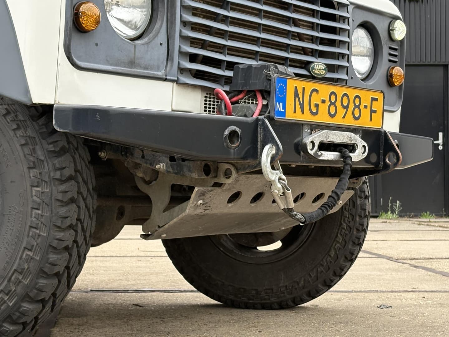 Land Rover Defender 2.5 TD5 110 SAFARI thumbnail 9