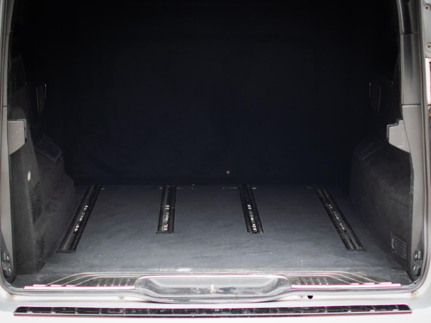 Mercedes-Benz V-Klasse 250d 4-MATIC DC Avantgarde Edition thumbnail 10