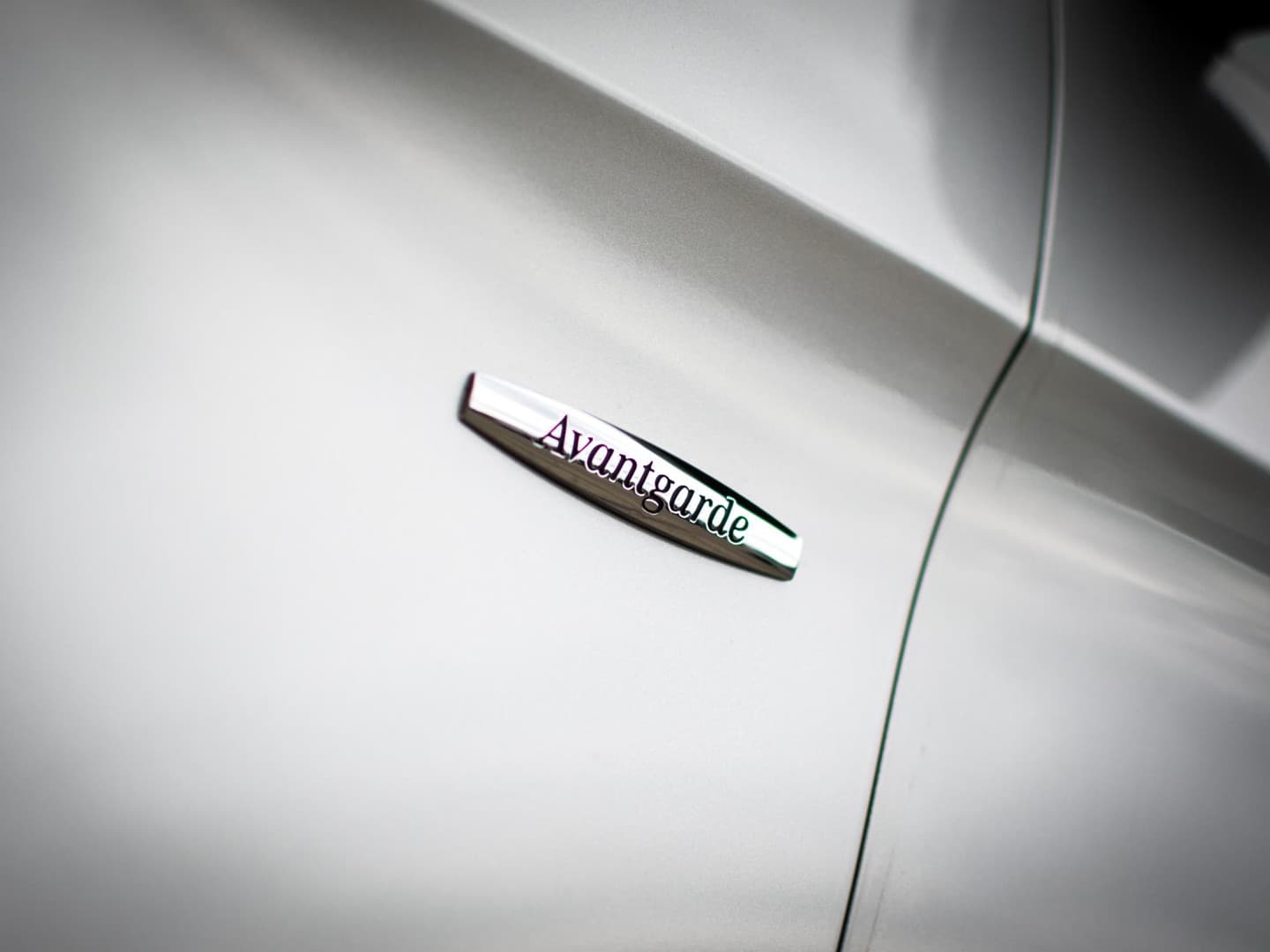 Mercedes-Benz V-Klasse 250d 4-MATIC DC Avantgarde Edition thumbnail 4