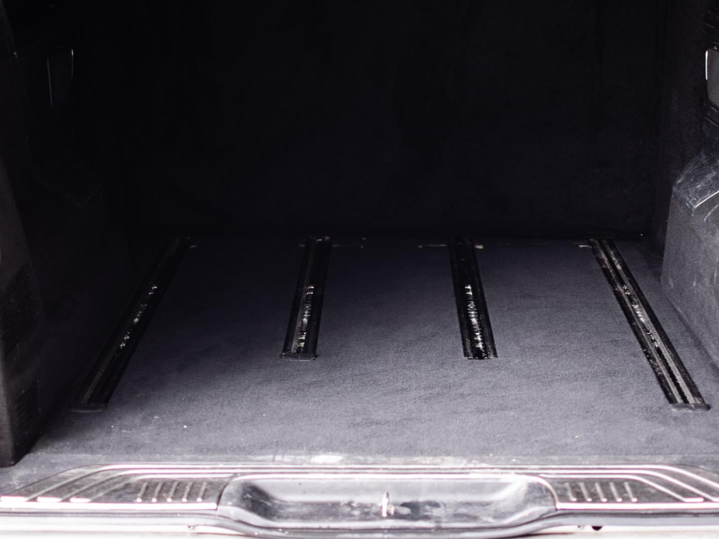 Mercedes-Benz V-Klasse 250d 4-MATIC DC Avantgarde Edition thumbnail 8