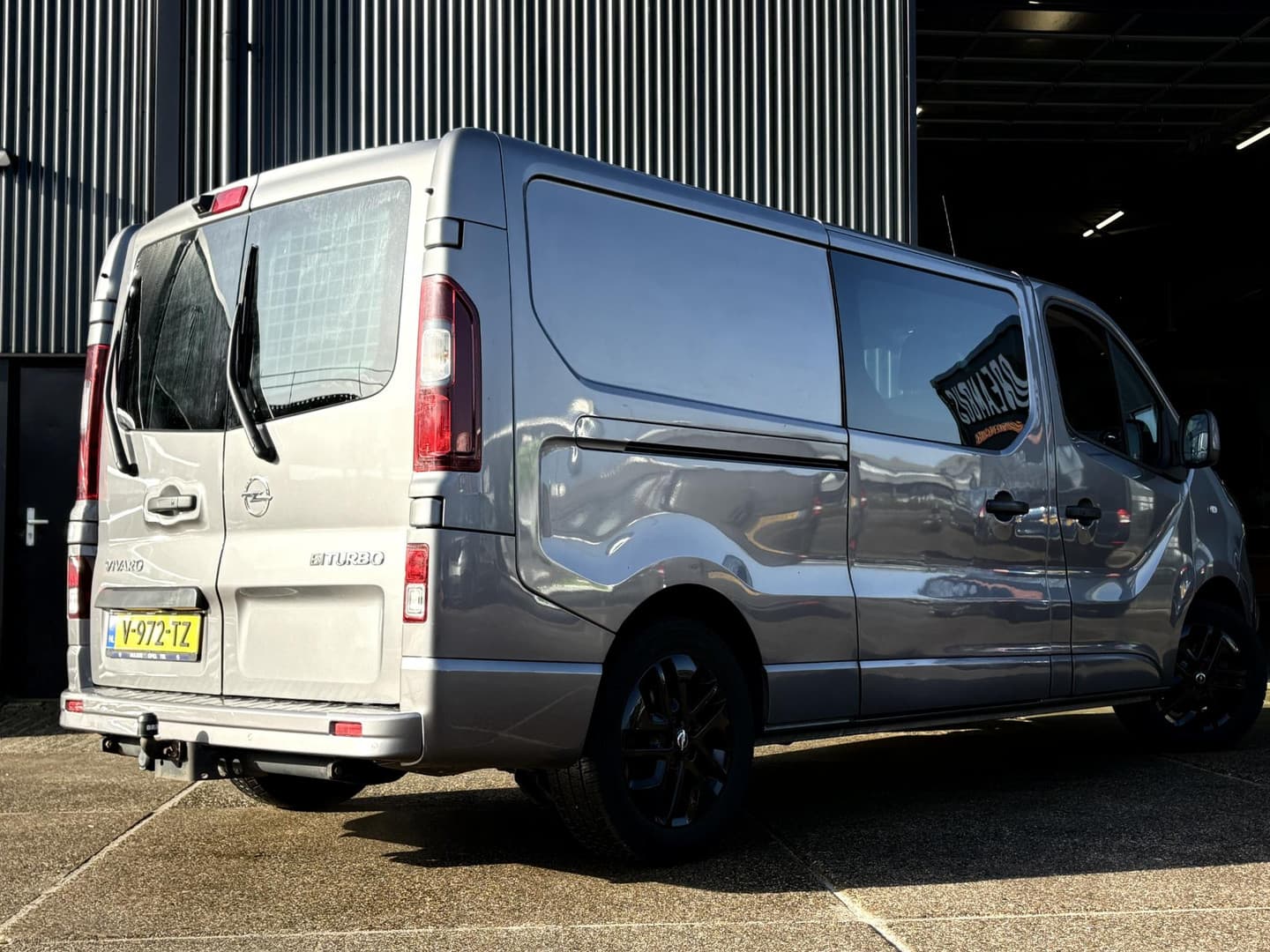 Opel Vivaro 1.6 CDTI 125pk L2H1 DC SPORT MARGE thumbnail 25