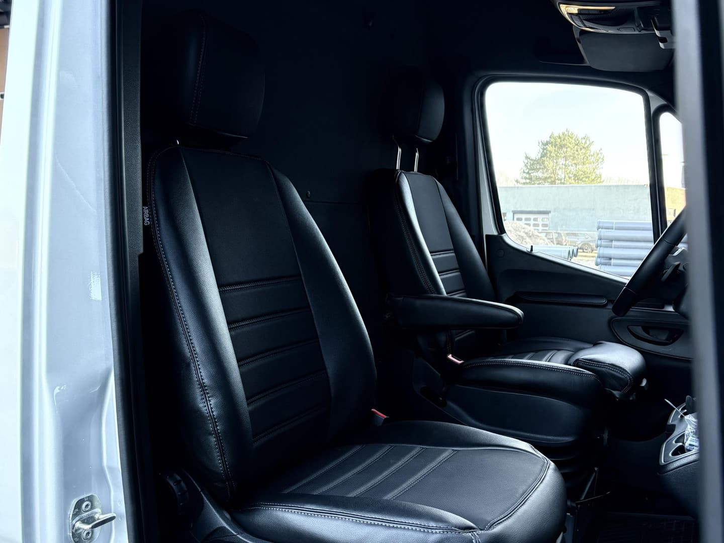 Mercedes-Benz Sprinter 319 CDI L2H2 BPM VRIJ thumbnail 21