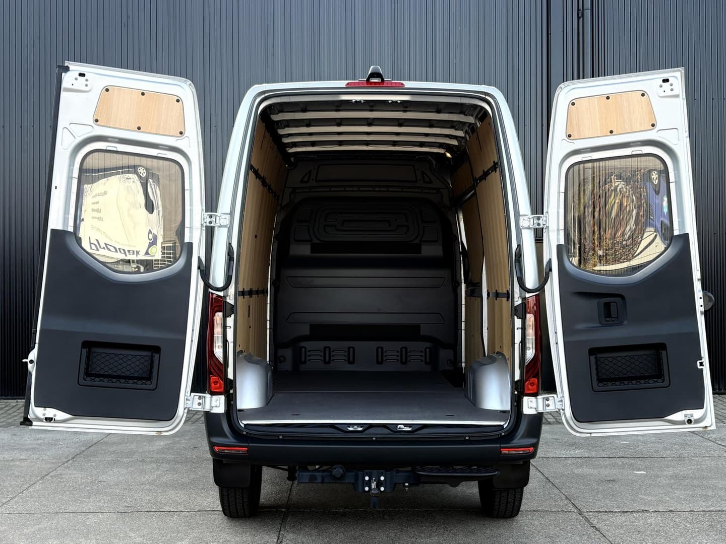 Mercedes-Benz Sprinter 319 CDI L2H2 BPM VRIJ thumbnail 22