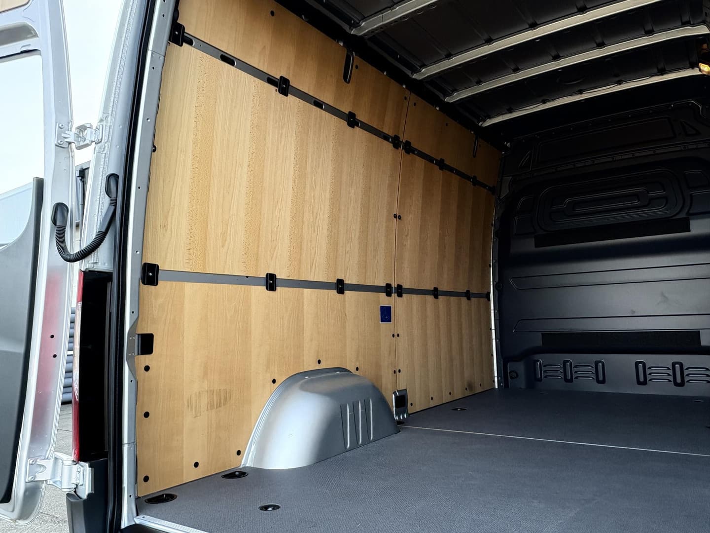 Mercedes-Benz Sprinter 319 CDI L2H2 BPM VRIJ thumbnail 25