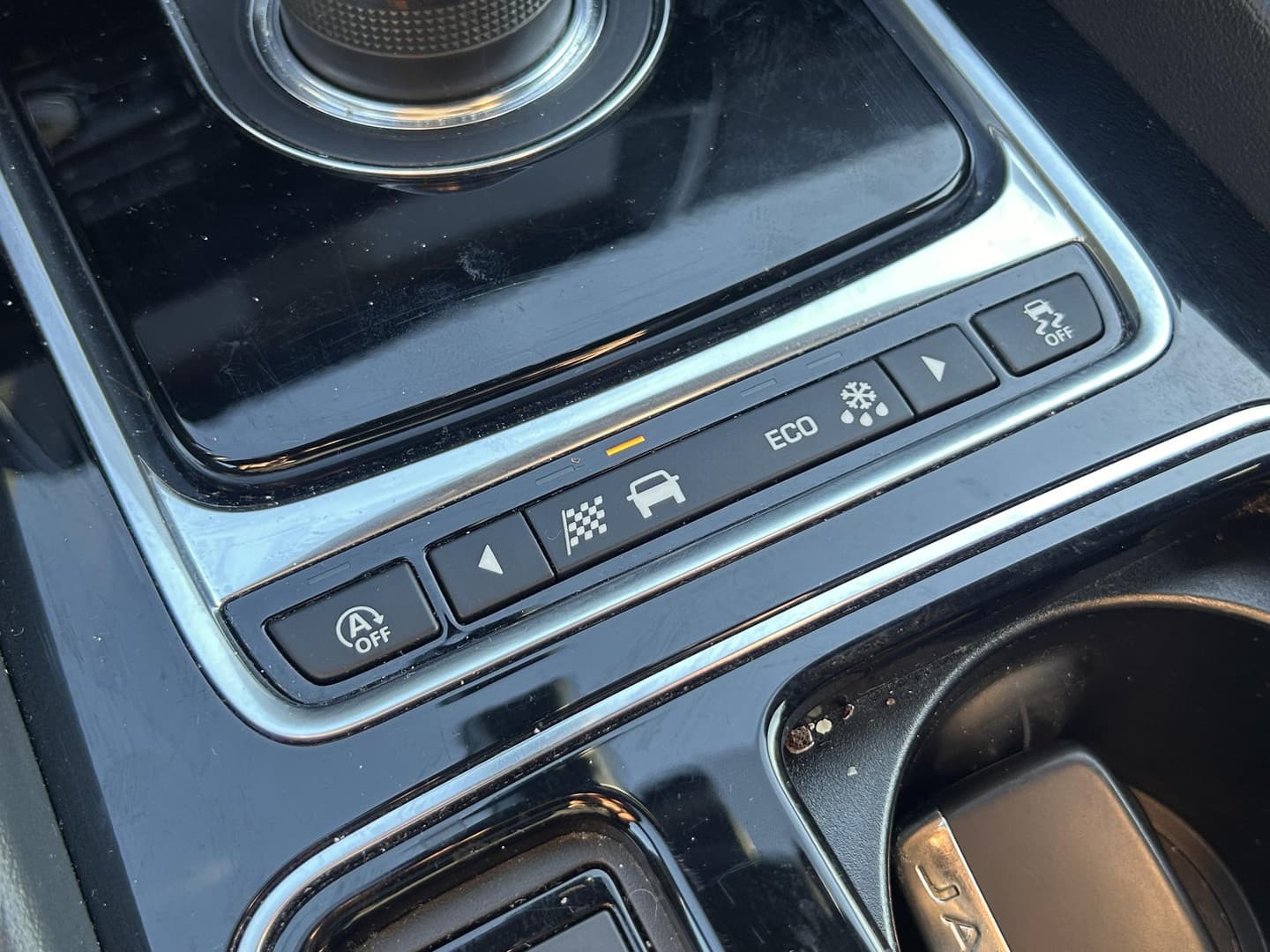 Jaguar F-Pace 2.0d AWD R-Sport R-Sport thumbnail 13