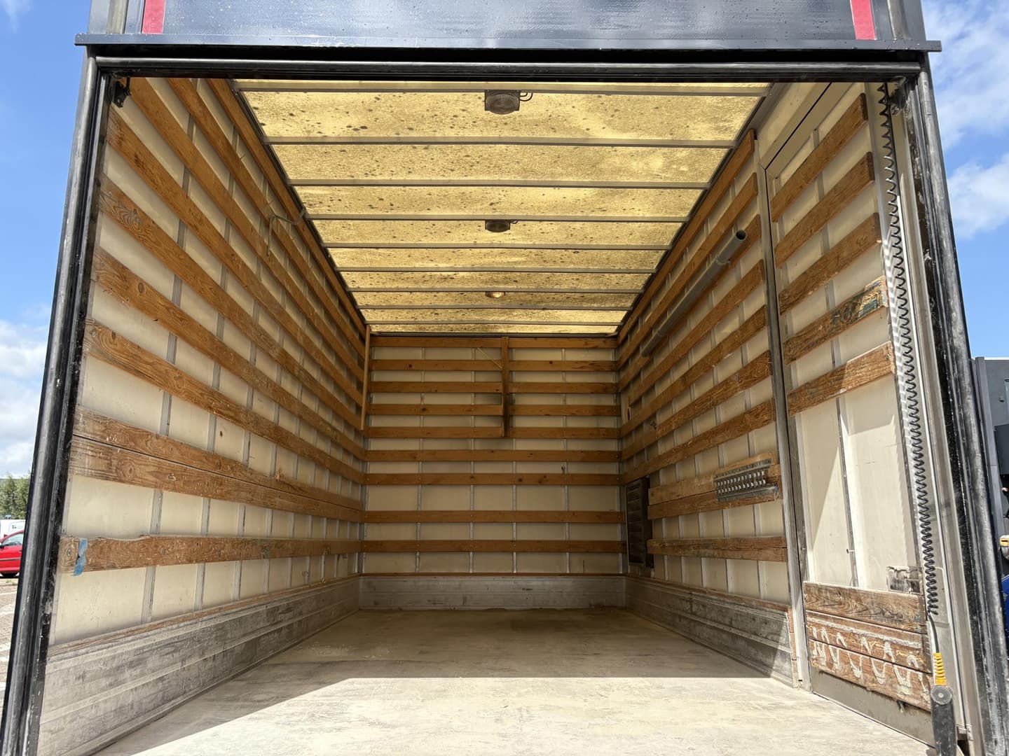 Volkswagen Crafter BE COMBI thumbnail 11