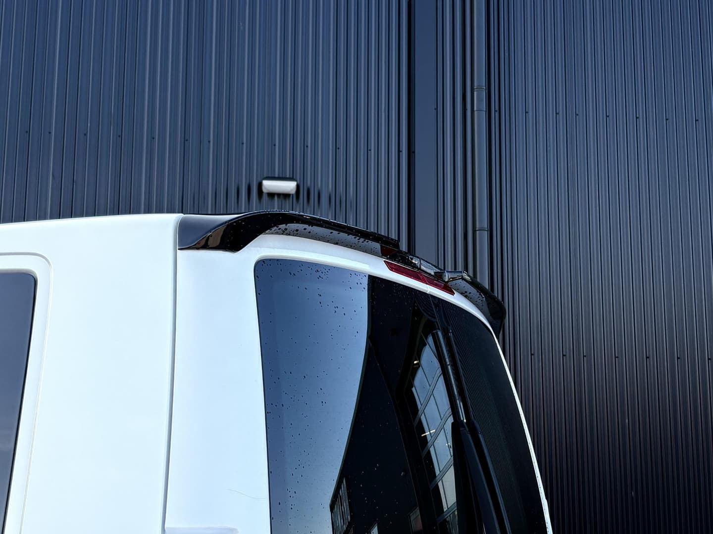 Volkswagen Transporter 2.0 TDI L2H1 DC Highline thumbnail 13