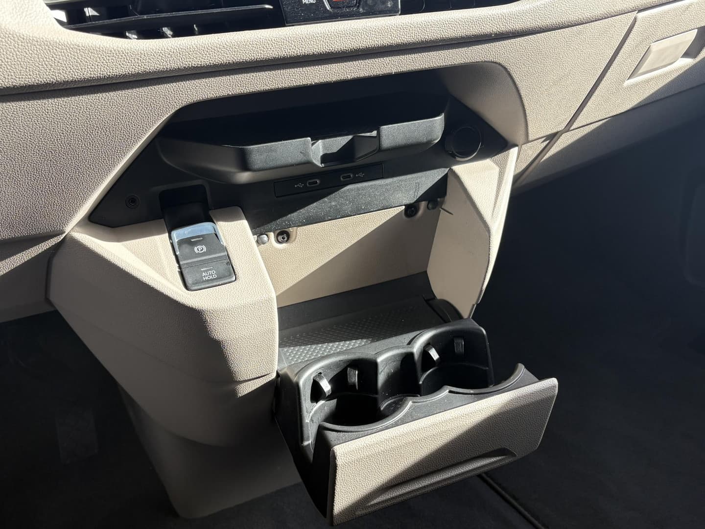 Volkswagen Multivan T7 1.4 eHybrid 218PK thumbnail 26