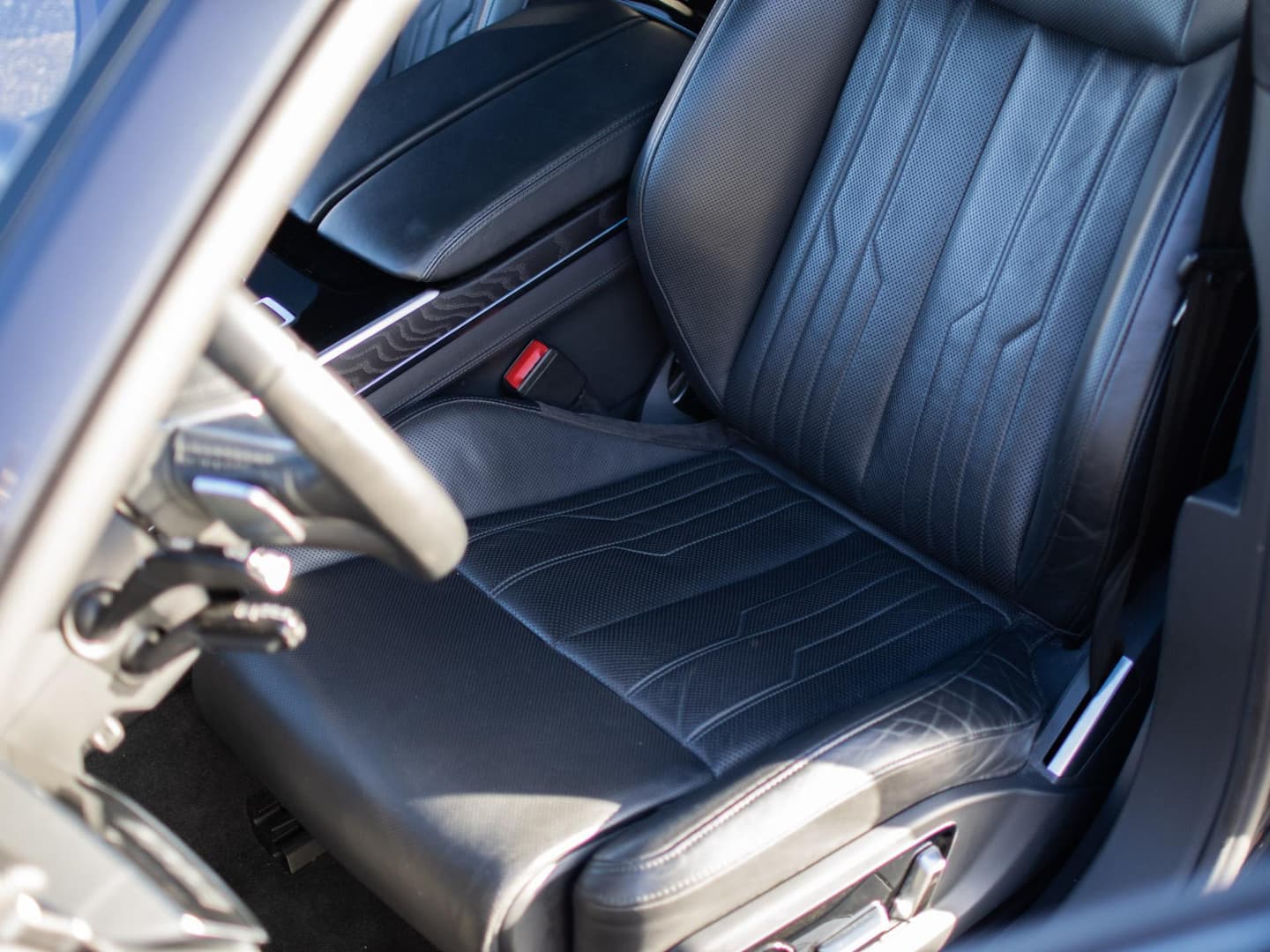 Audi A8 A8L 55 TFSI quattro Lang Pro Line Plus thumbnail 10