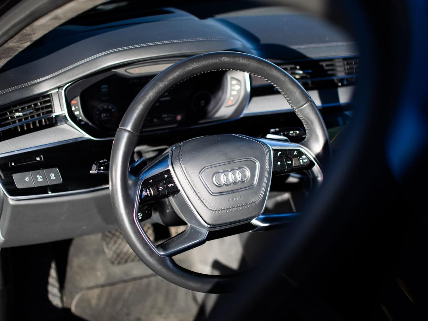 Audi A8 A8L 55 TFSI quattro Lang Pro Line Plus thumbnail 9