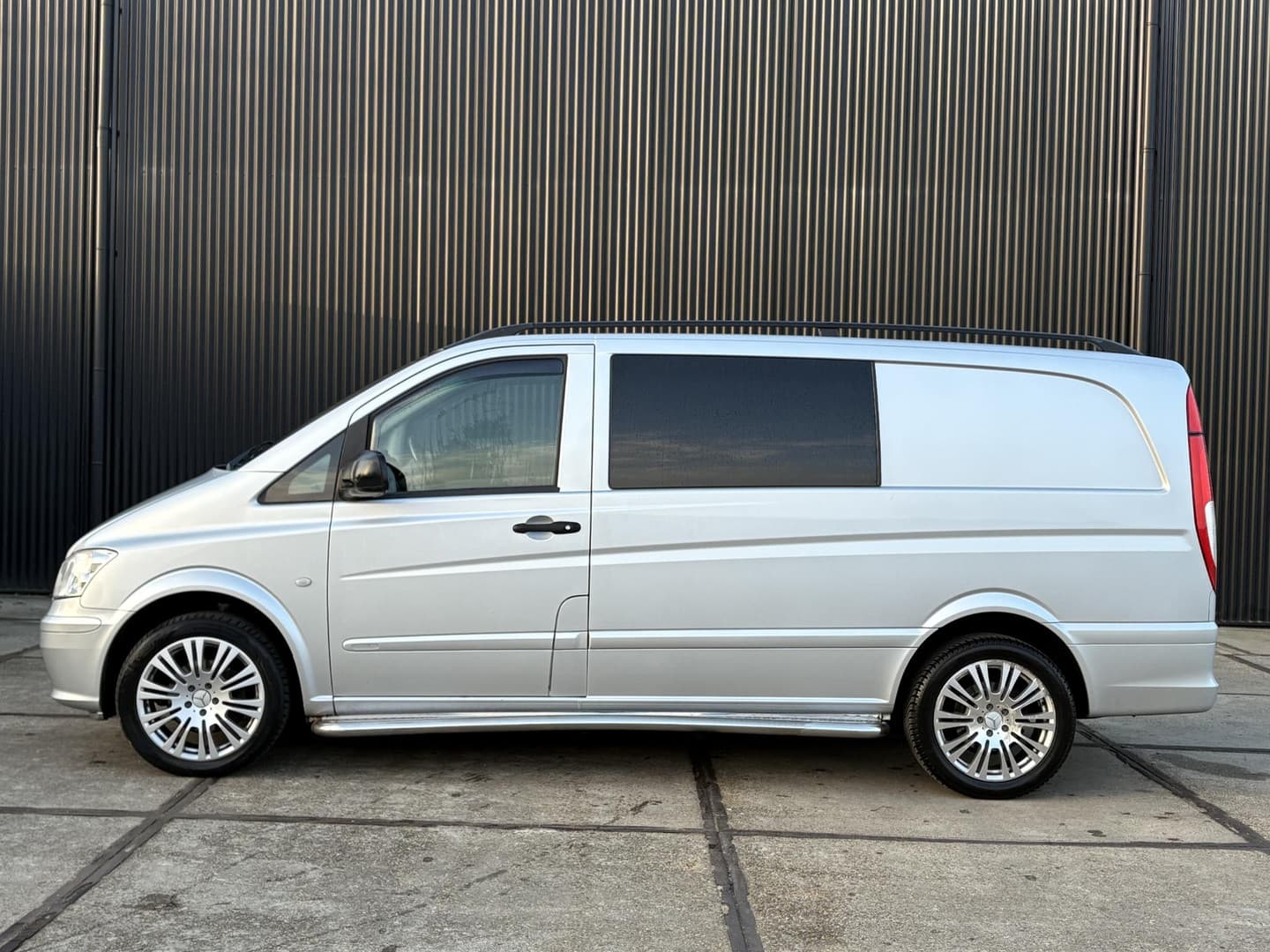 Mercedes-Benz Vito 113 CDI 320 Lang DC thumbnail 4